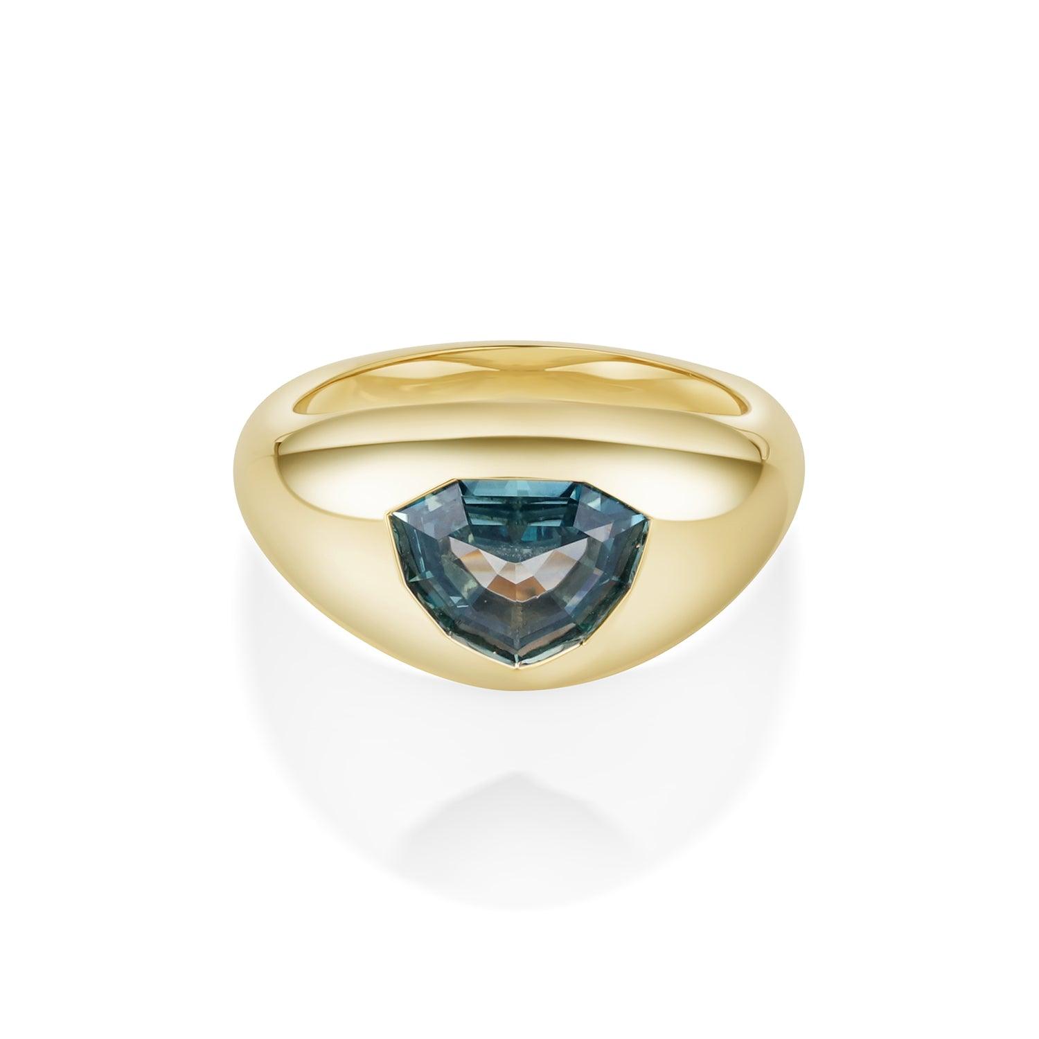 1.09ct Sapphire Shield Bombe