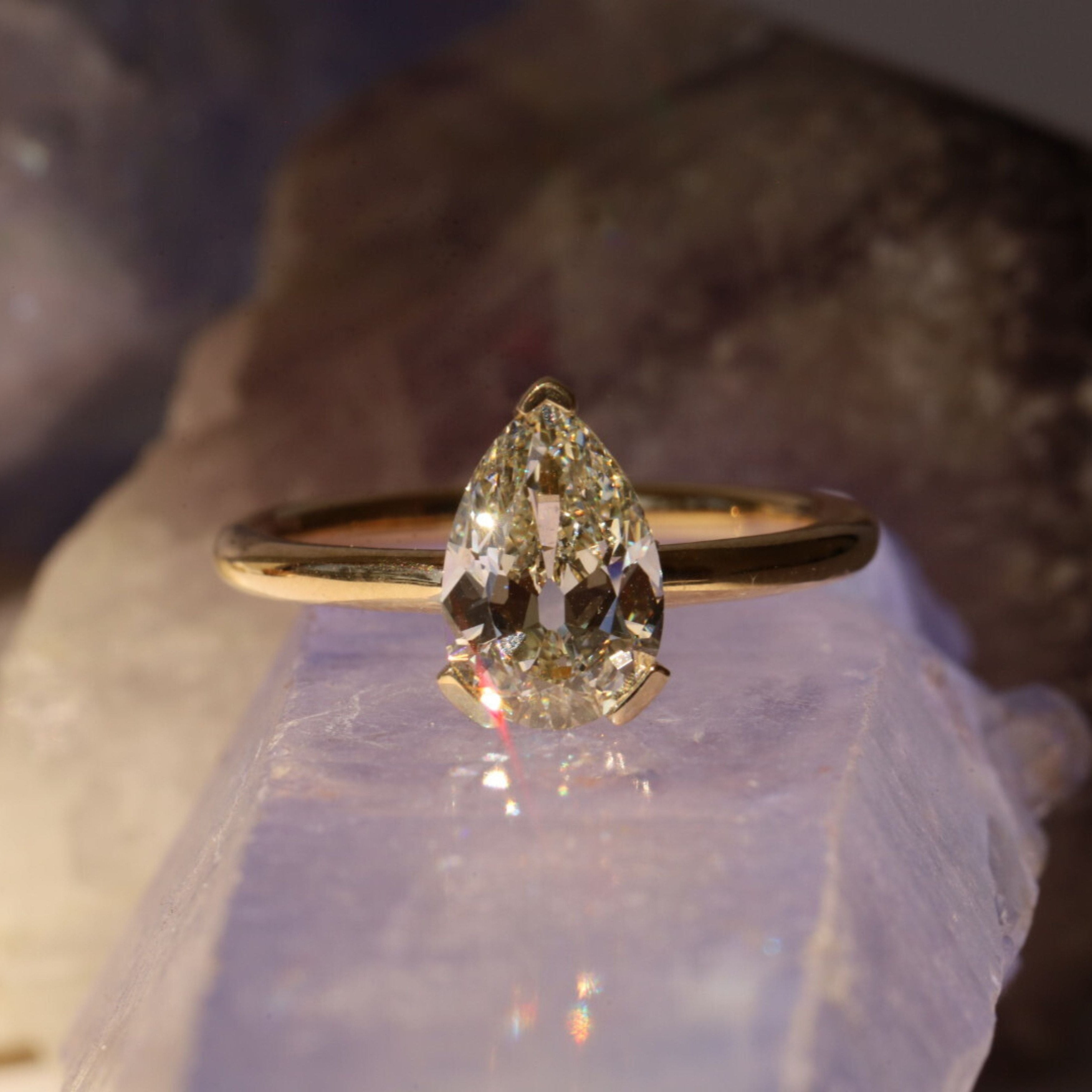 1.67ct Pear Shape Diamond Sloane