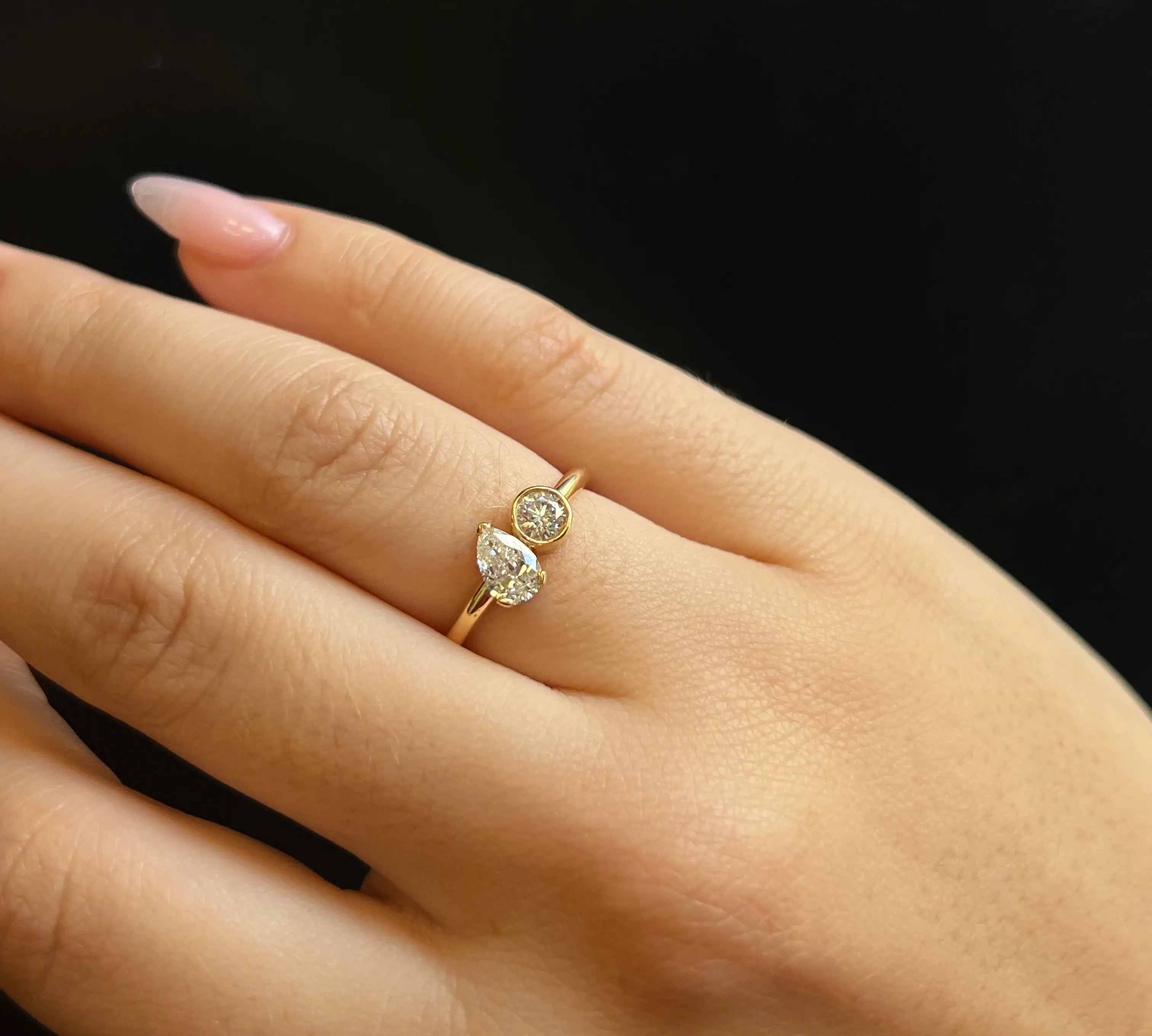 0.48ct Pear Shape Diamond and 0.22ct Round Diamond Chloe [on hand]