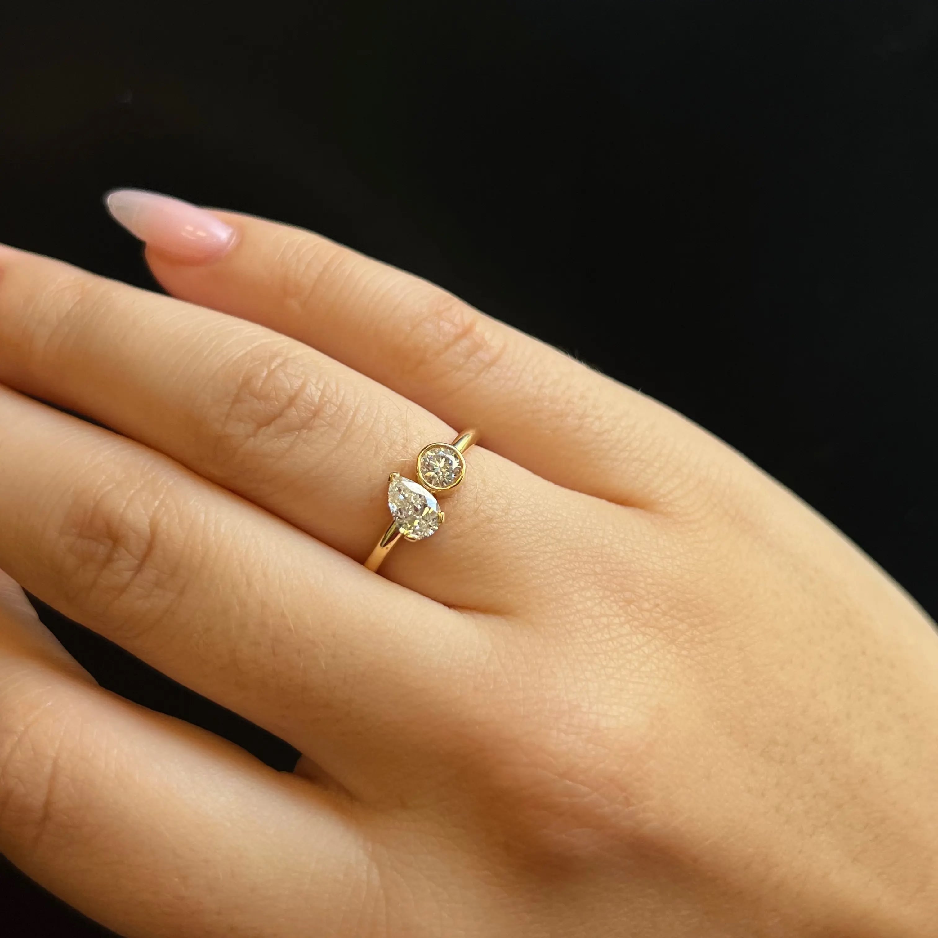 0.48ct Pear Shape Diamond and 0.22ct Round Diamond Chloe [on hand]