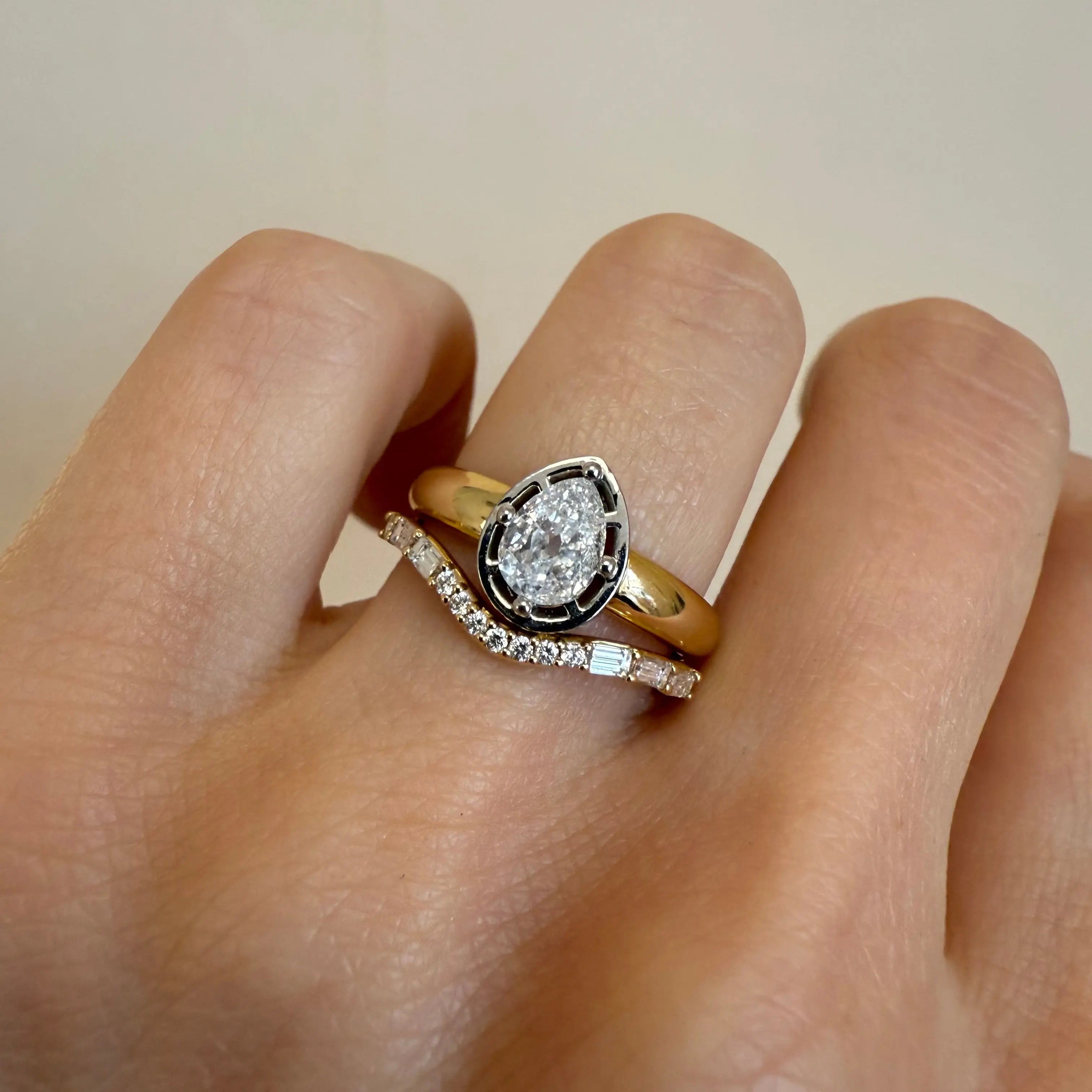 0.58ct Pear Georgia Ring [on hand]