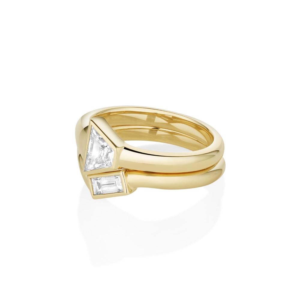 0.60ct Diamond Trapezoid Ring with Diamond Baguette Tracer Band - YG [side view]