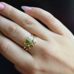 1.10ct Peridot and Diamond Toi et Moi with Tracer Band [on hand]