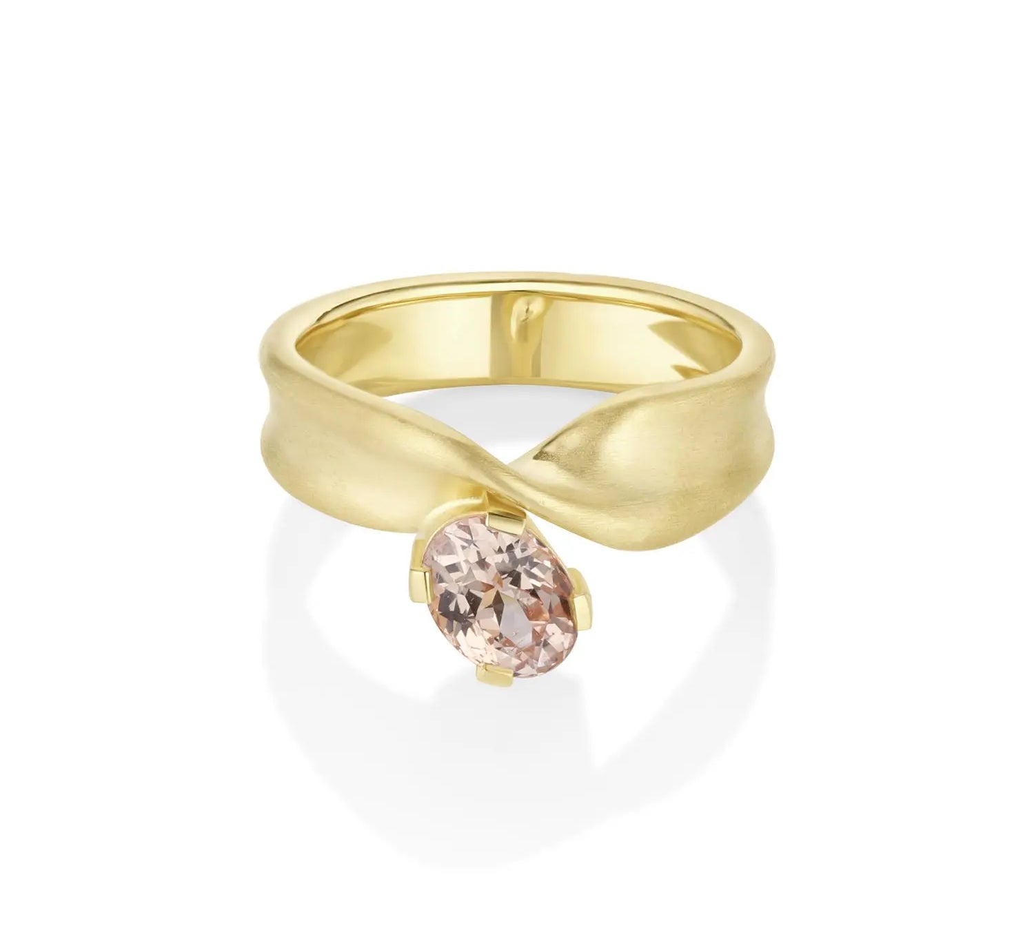 1.18ct Peach Sapphire Twist Ring [front view]