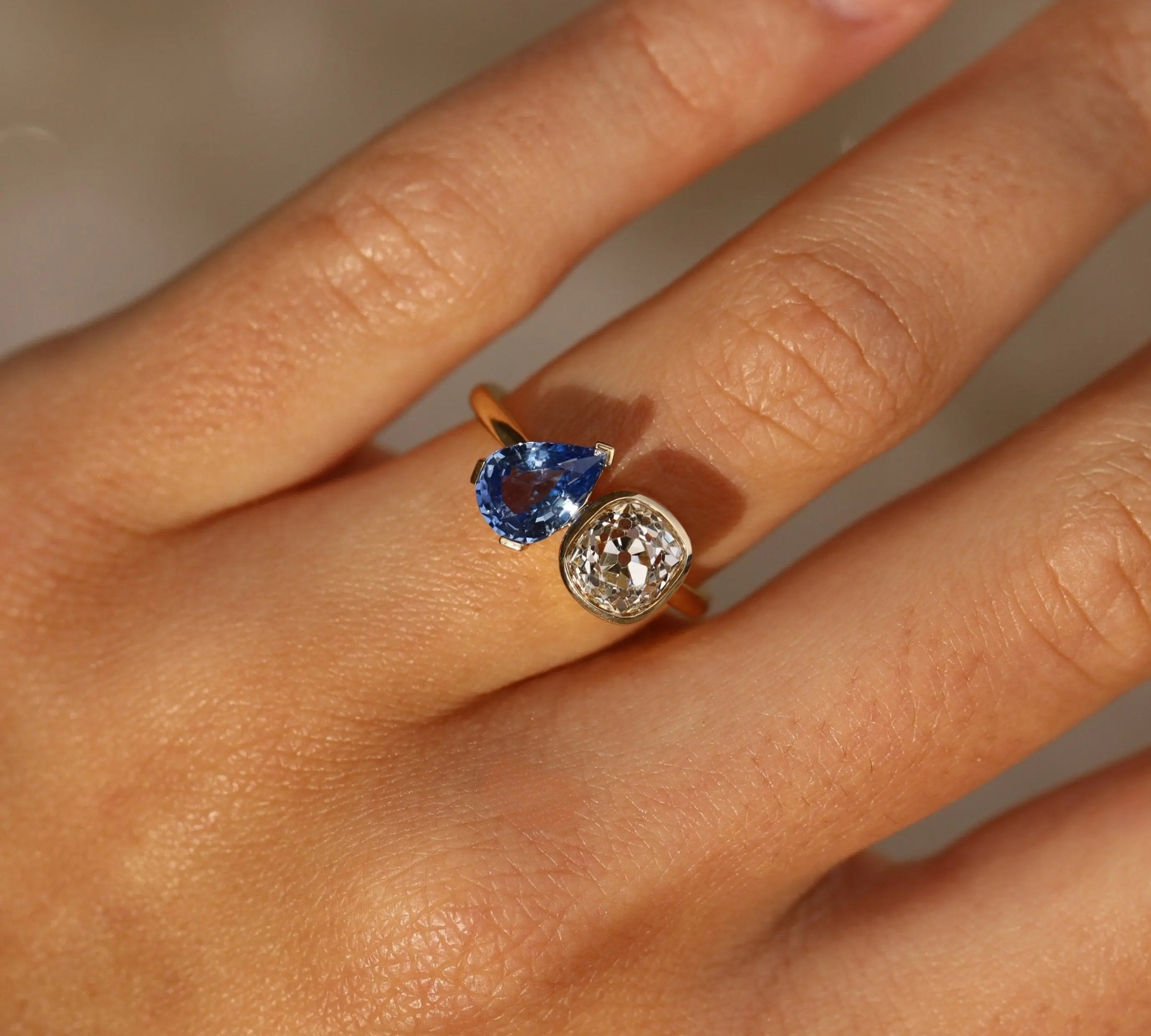 1.46ct Old Mine Diamond & 1.52ct Sapphire Chloe [on hand]