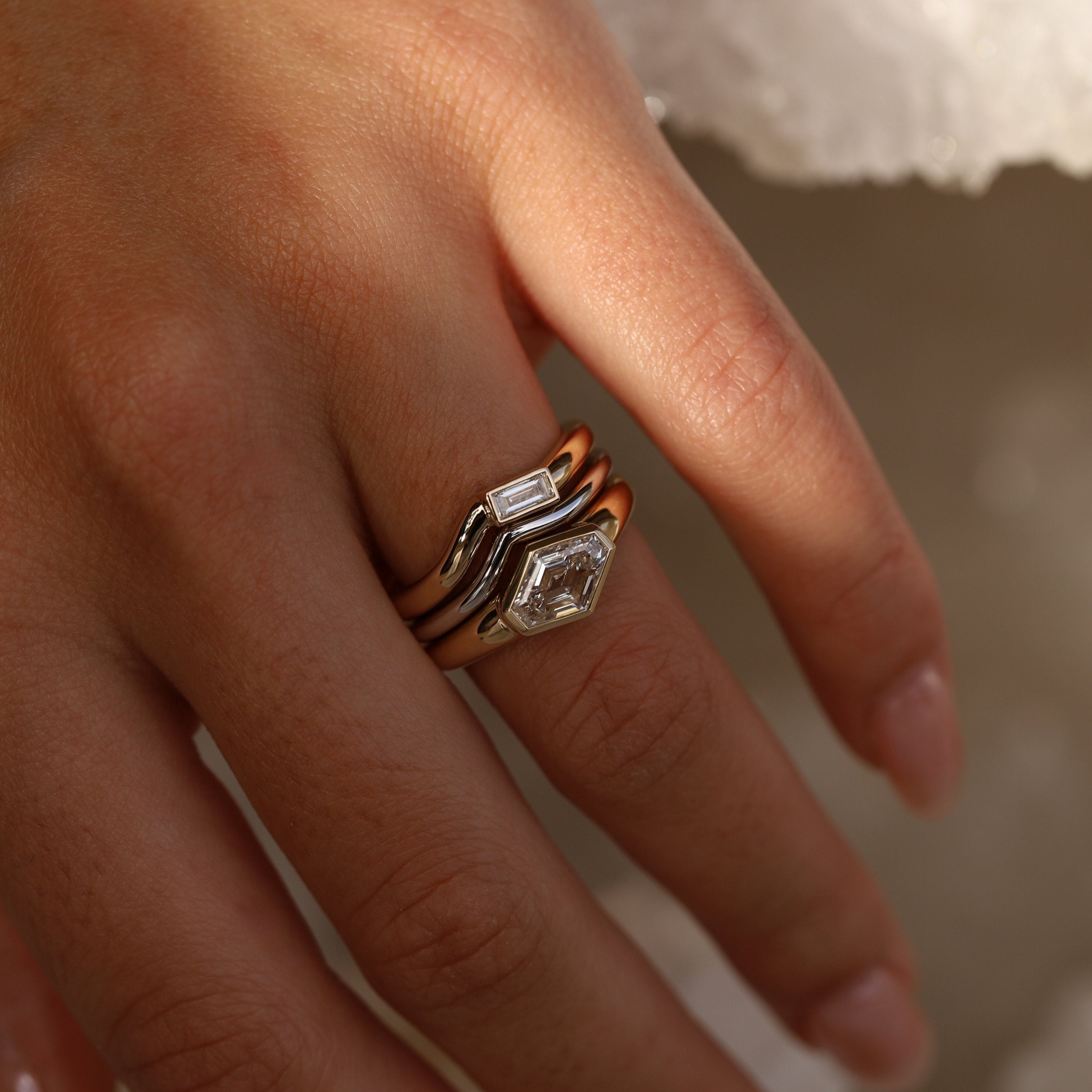 1.50ct Diamond Lozenge Diamond with Baguette Tracer Band and Plain Tracer Band [on hand]