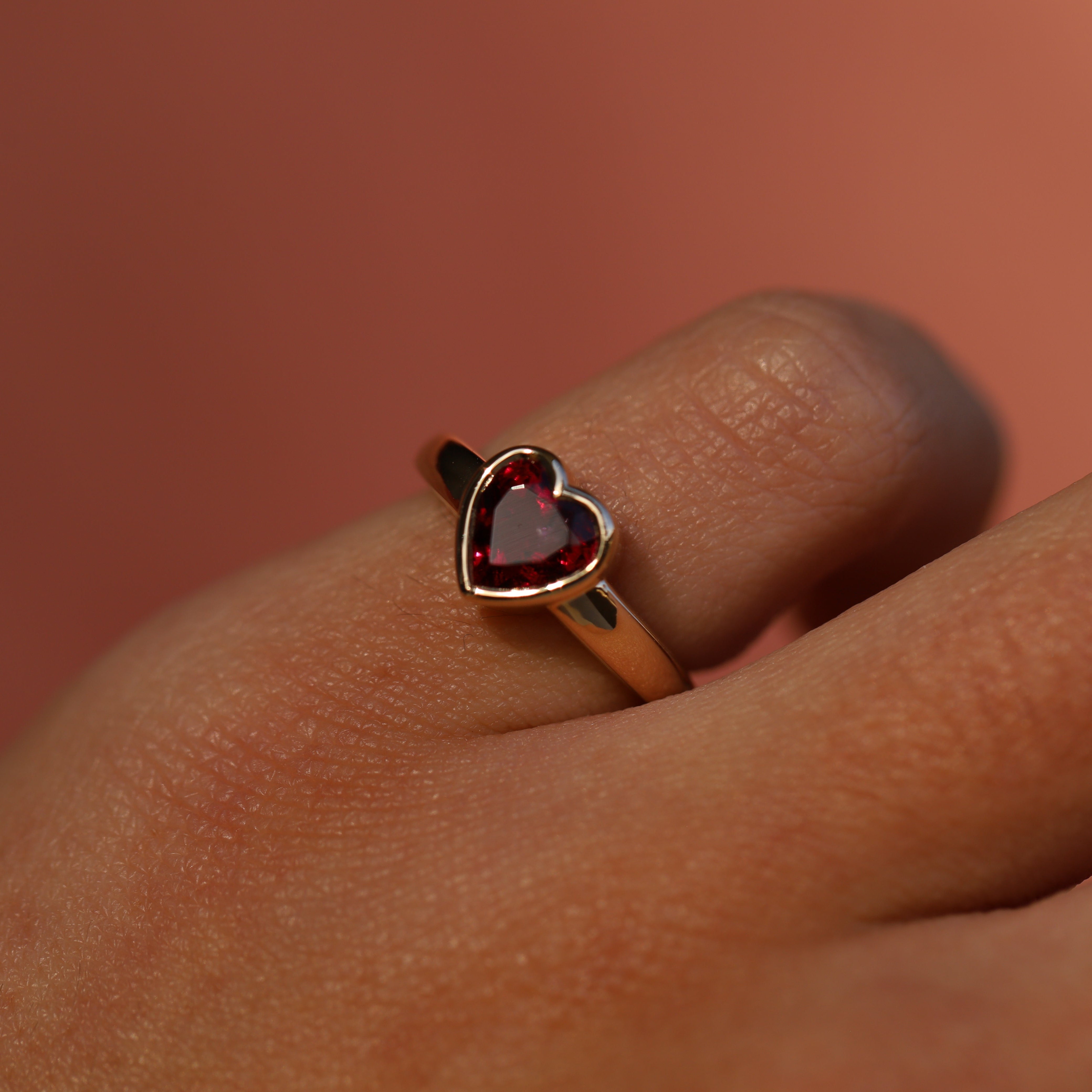 1.51ct Rhodolite Garnet Heart Ring [on hand]
