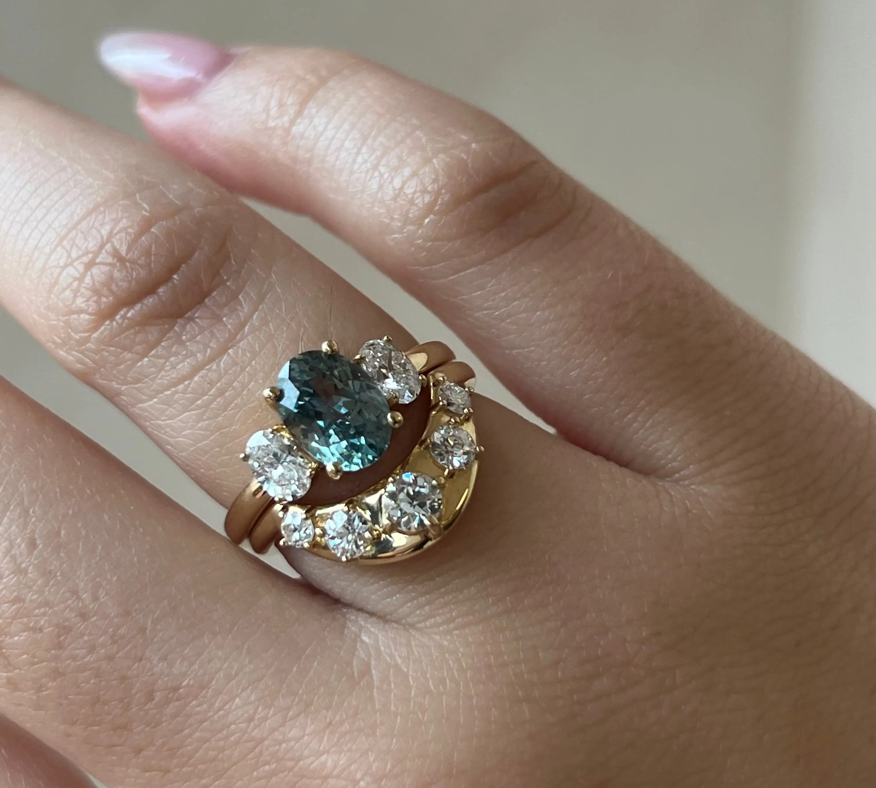 1.82ct Montana Sapphire and Diamond Michelle Ring [on hand]