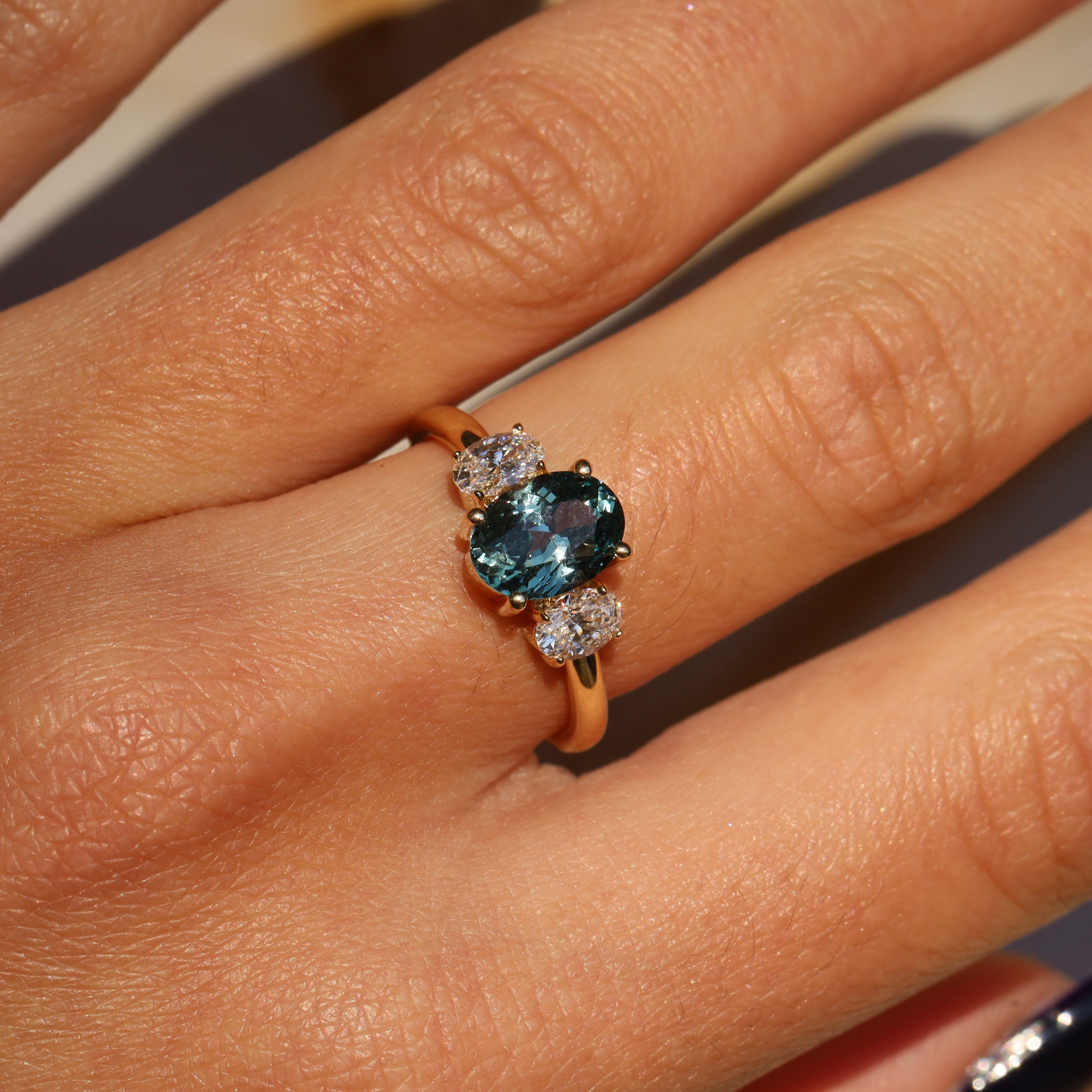 1.82ct Montana Sapphire and Diamond Michelle Ring [on hand]