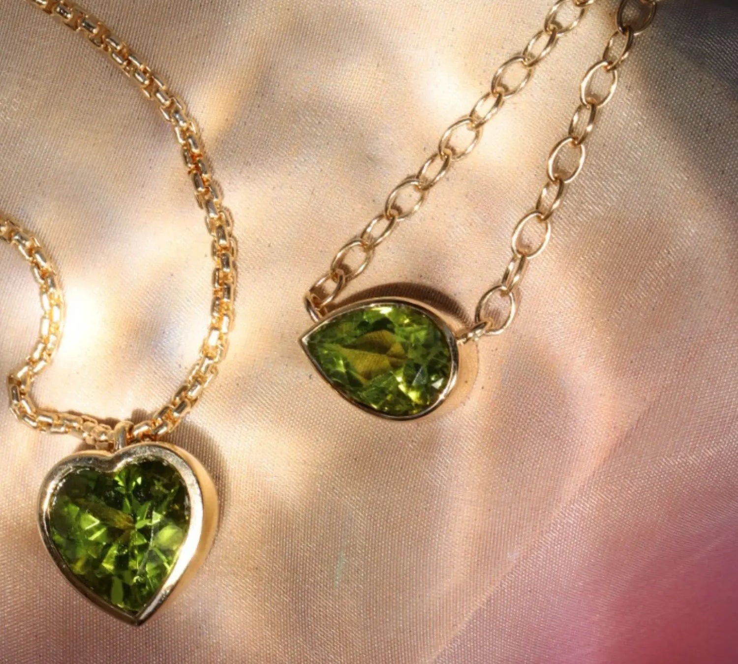 1.90ct Peridot Pear Shape Necklace