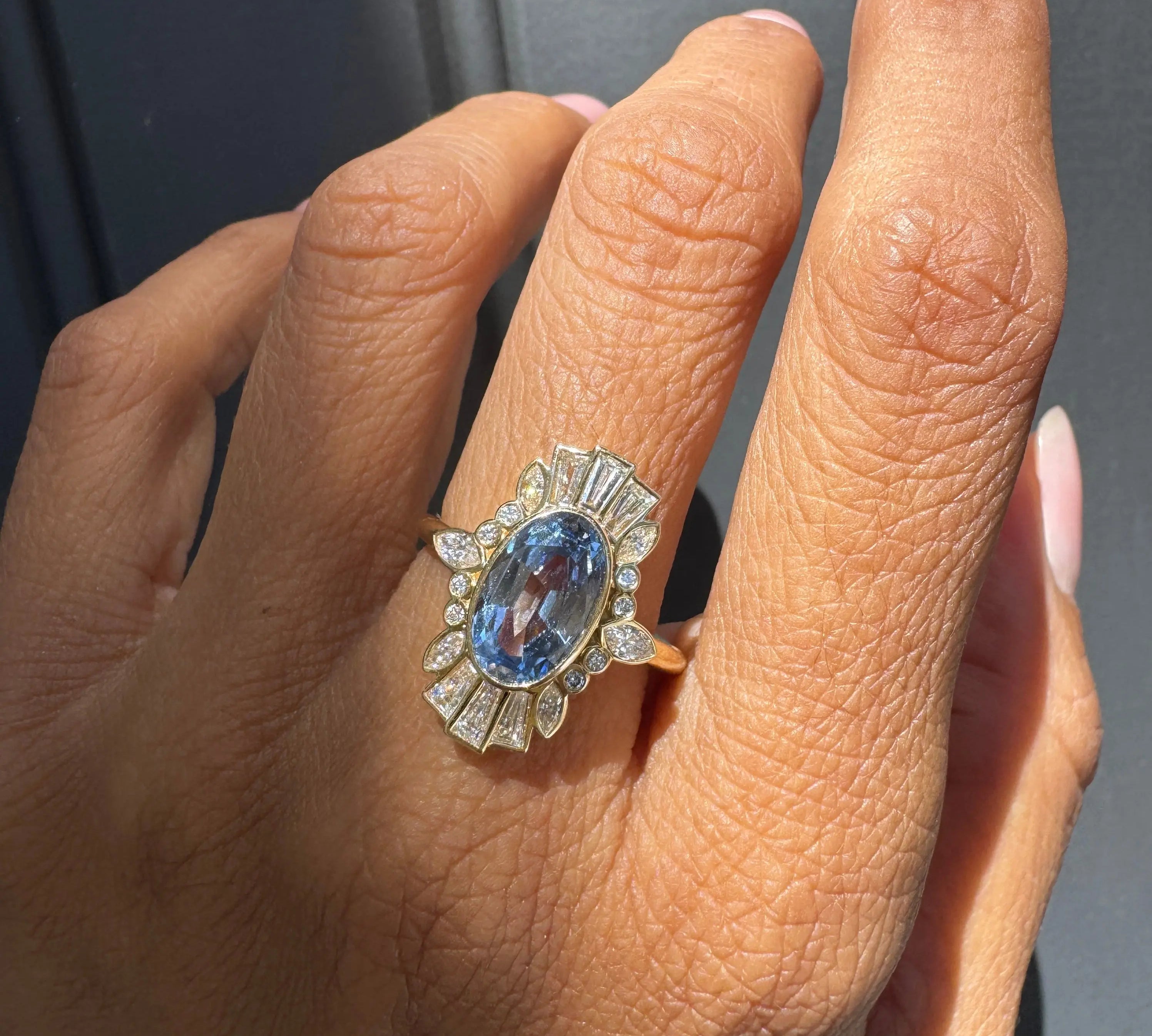 2.26ct Sapphire Ballerina Ring [on hand]