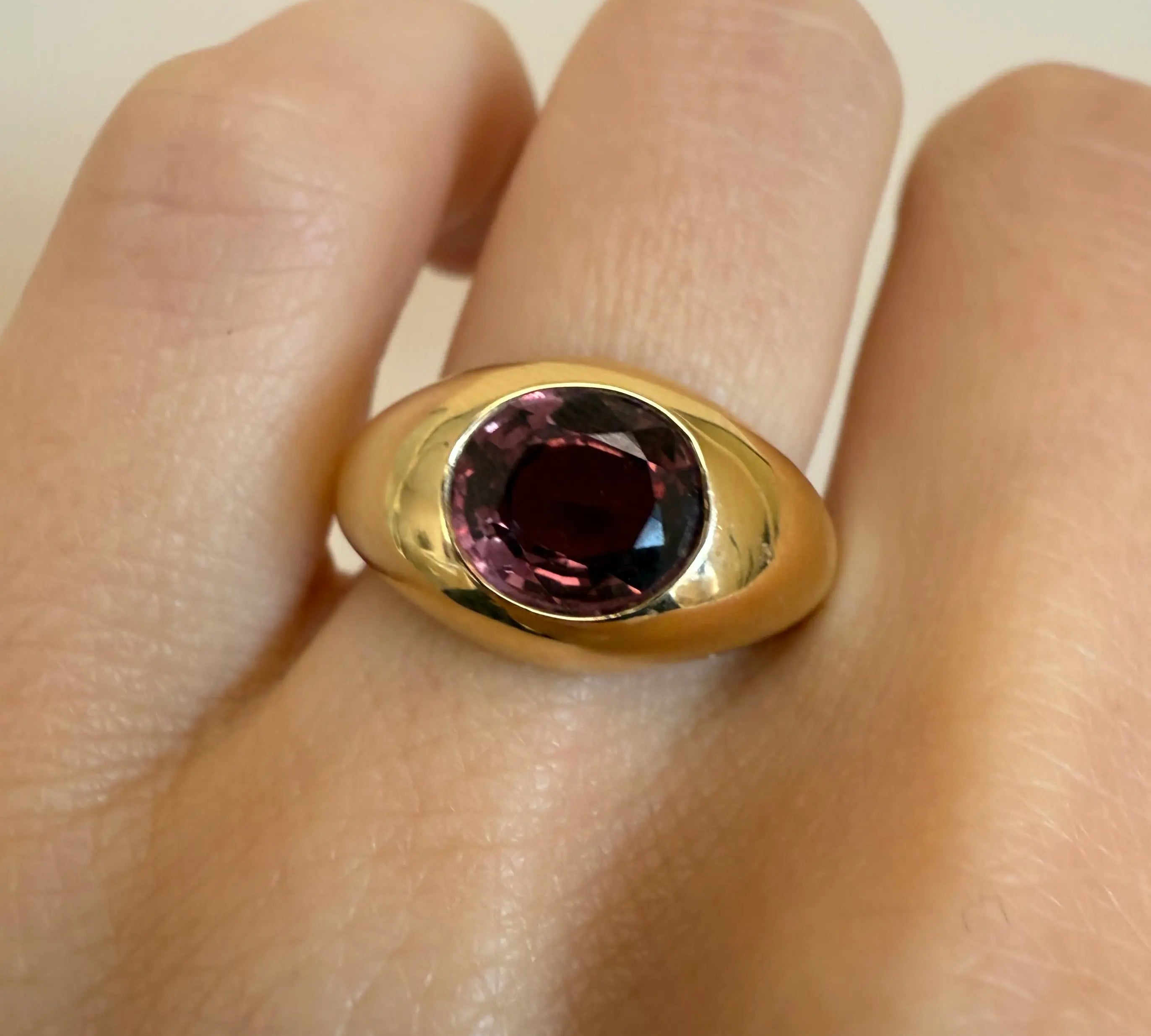 2.27ct Sapphire Pinky Bombe [on hand]