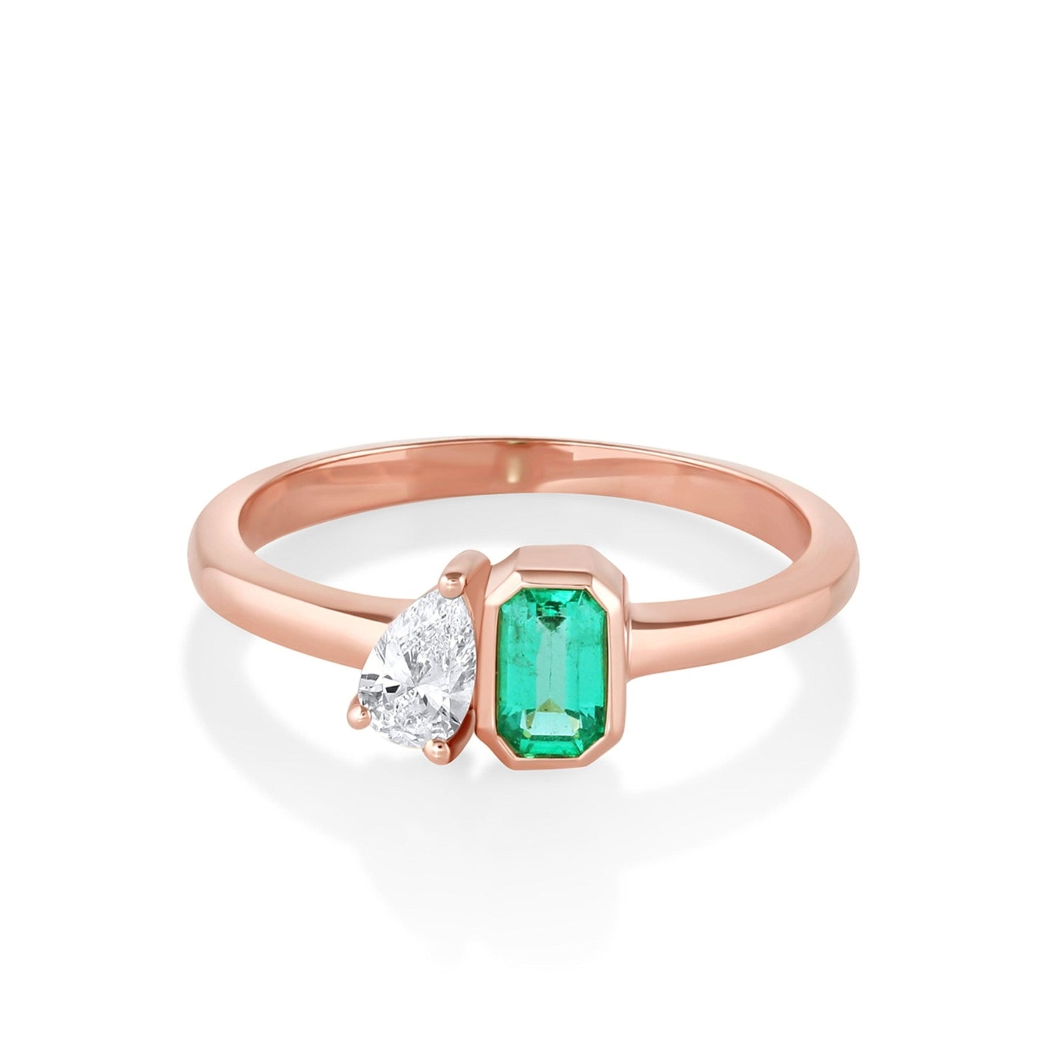Marrow Fine Jewelry Minuette Collection Clementine Emerald and White Diamond Toi et Moi Engagement Ring [Rose Gold]