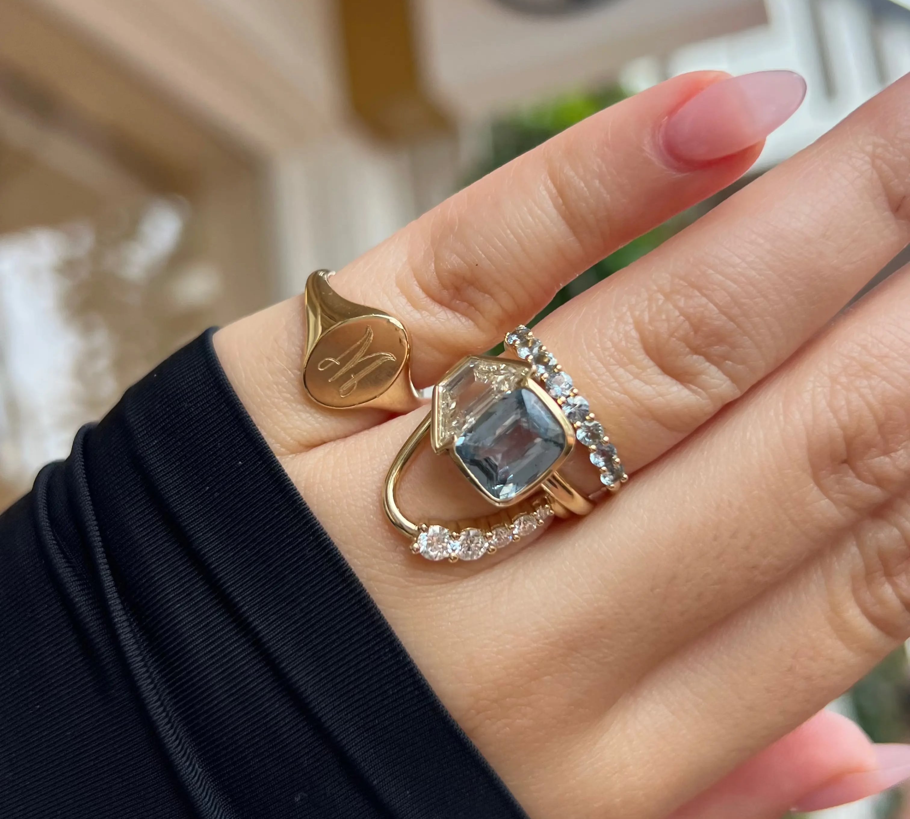 3.08ct Sapphire & 1.55ct Diamond Trapezoid Ring with 0.57tcw Sapphire Tracer Band [on hand]