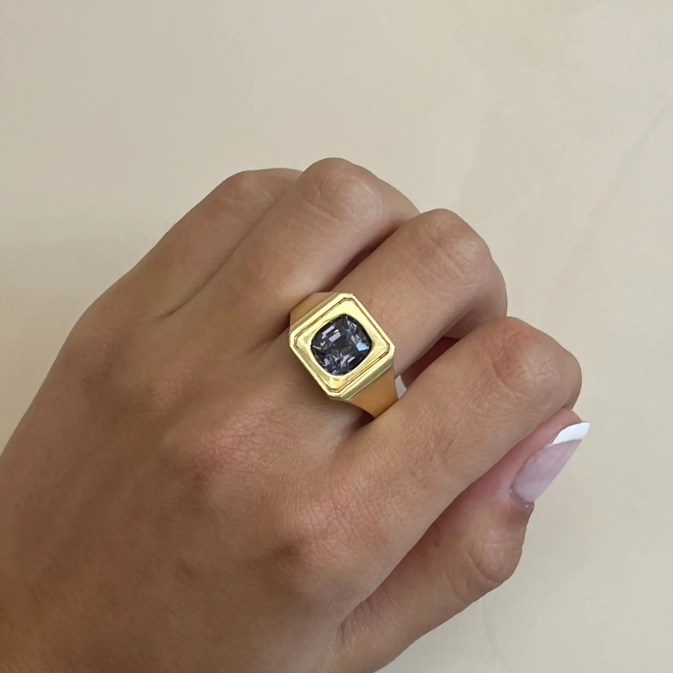 3.15ct Men's Spinel Signet Ring [on hand]