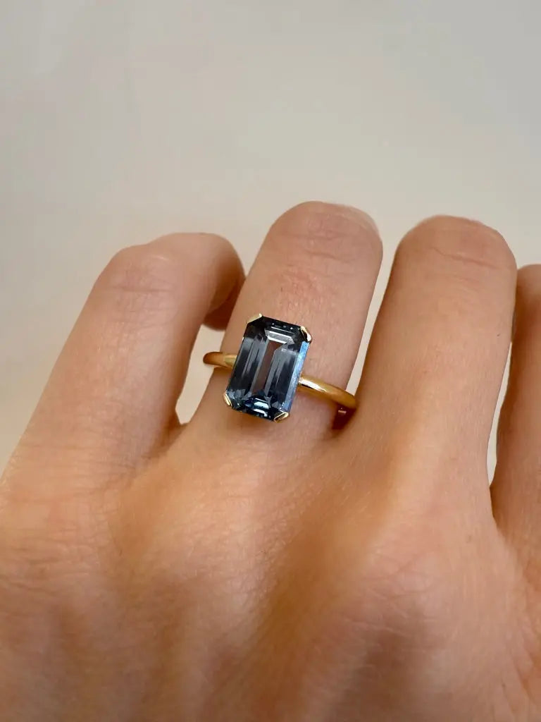 3.42ct Sapphire Emerald Cut Ring [on hand]