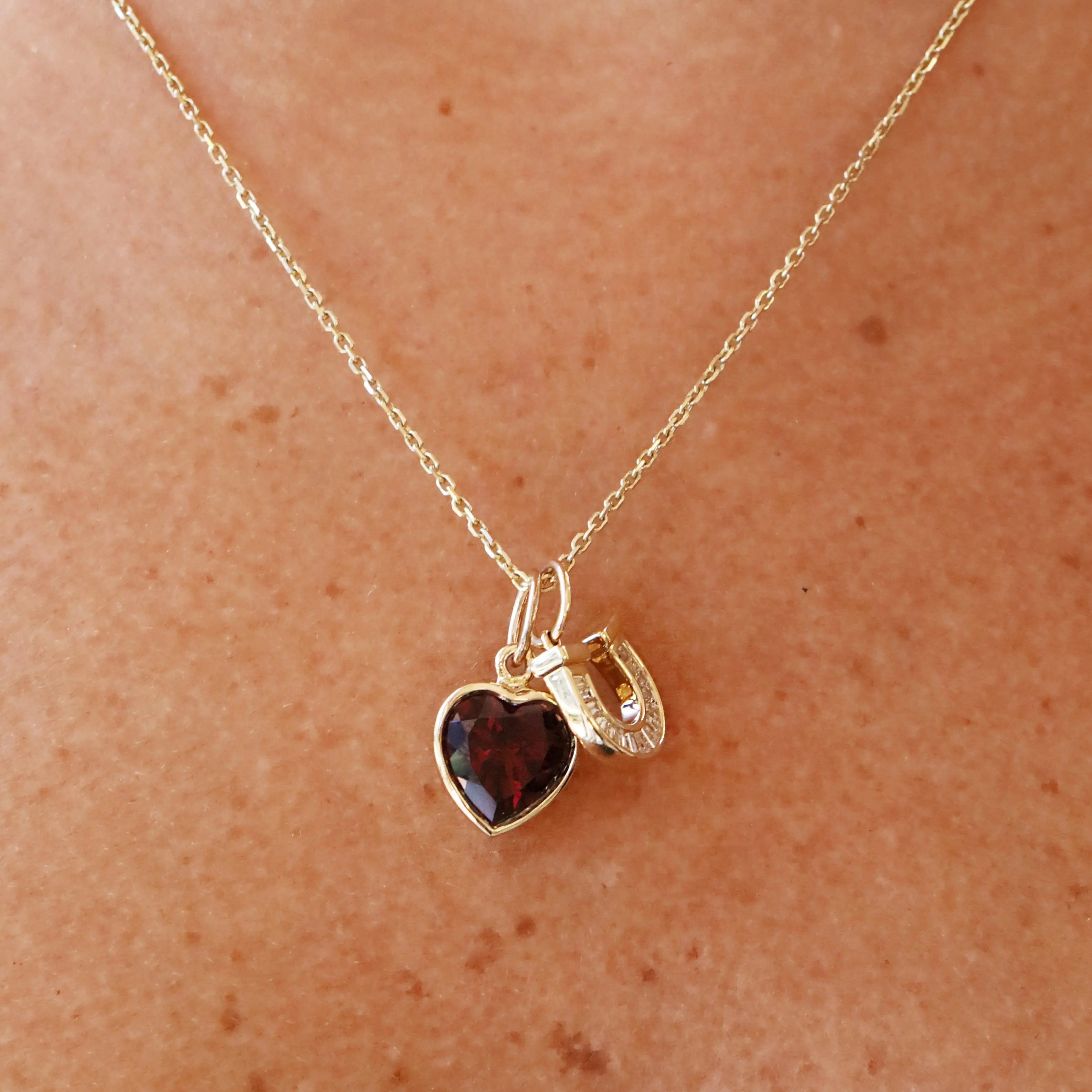 4.60ct Garnet Heart Charm Marrow Fine