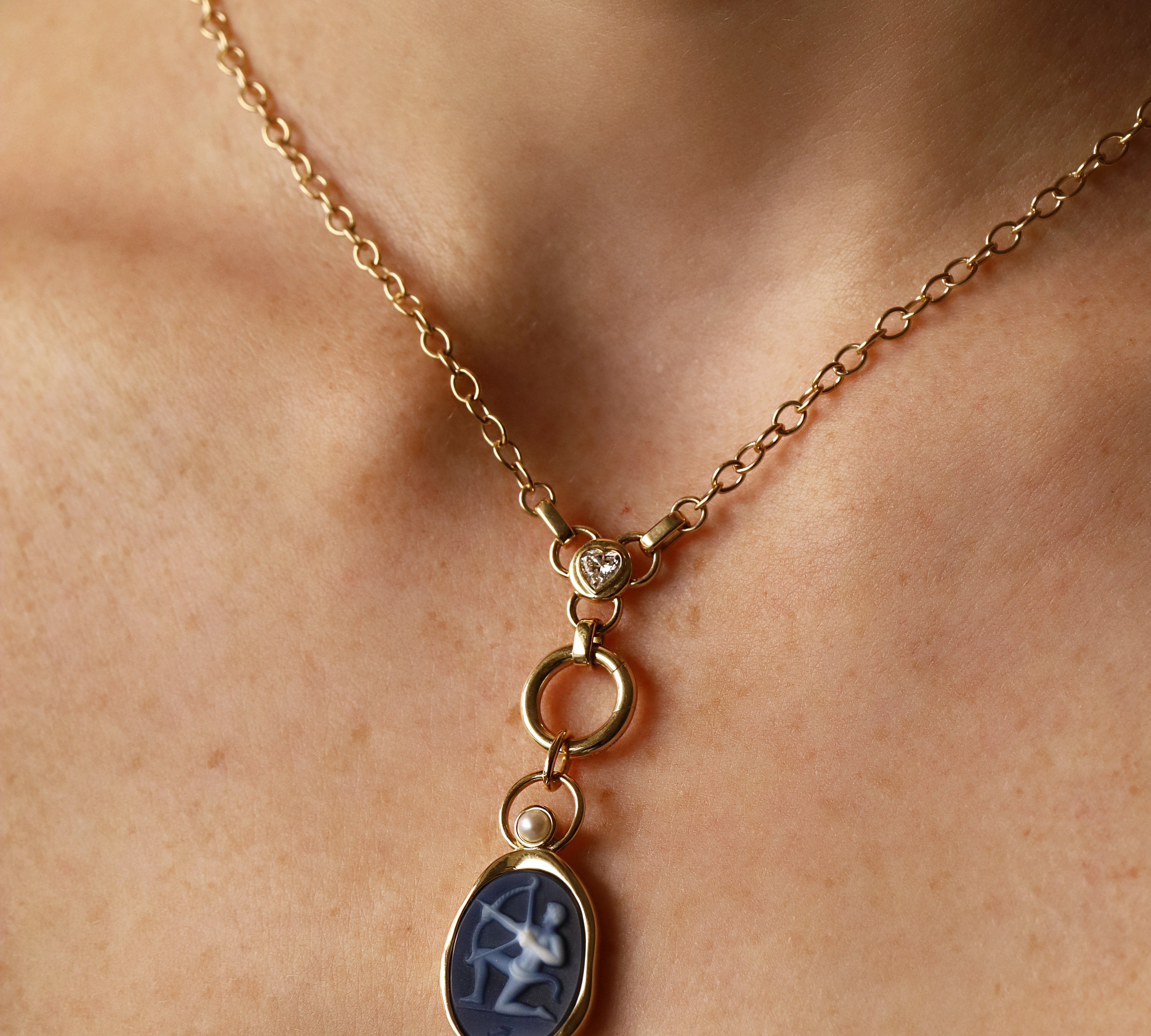 Heart Diamond Necklace with Hidden Clasp – 0.34ct bezel-set heart diamond on a 14k gold cable chain with a hidden clasp charm loop
