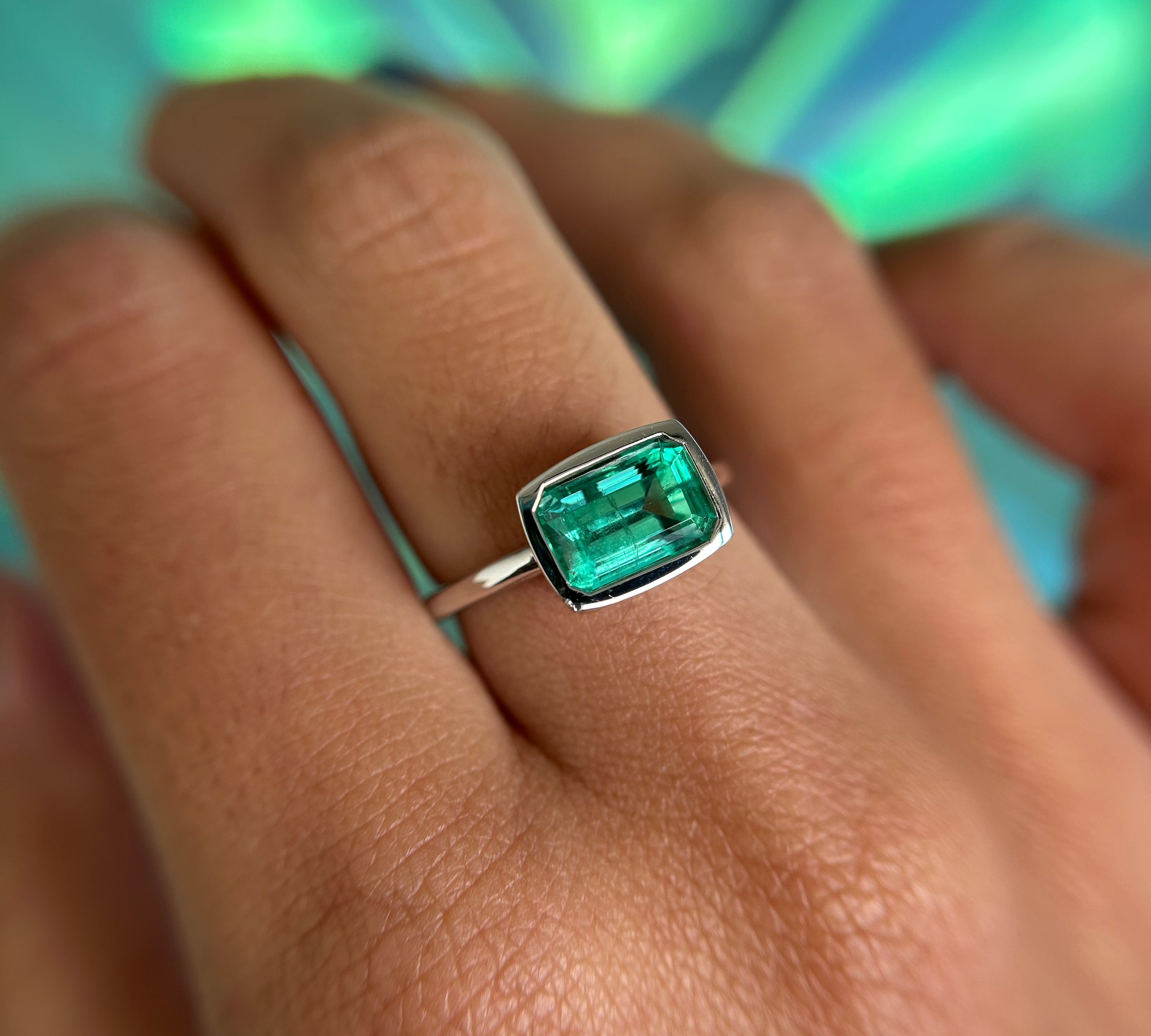 1.96ct Emerald Roxy Ring [on hand]