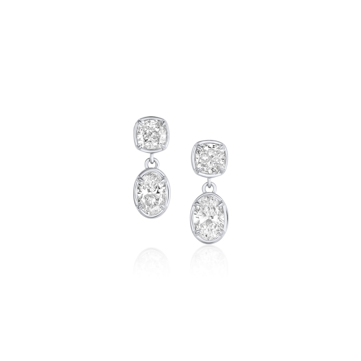 Lisse Dangle Earrings [White Gold]