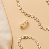 Lisse Eternity Band Flat Lay