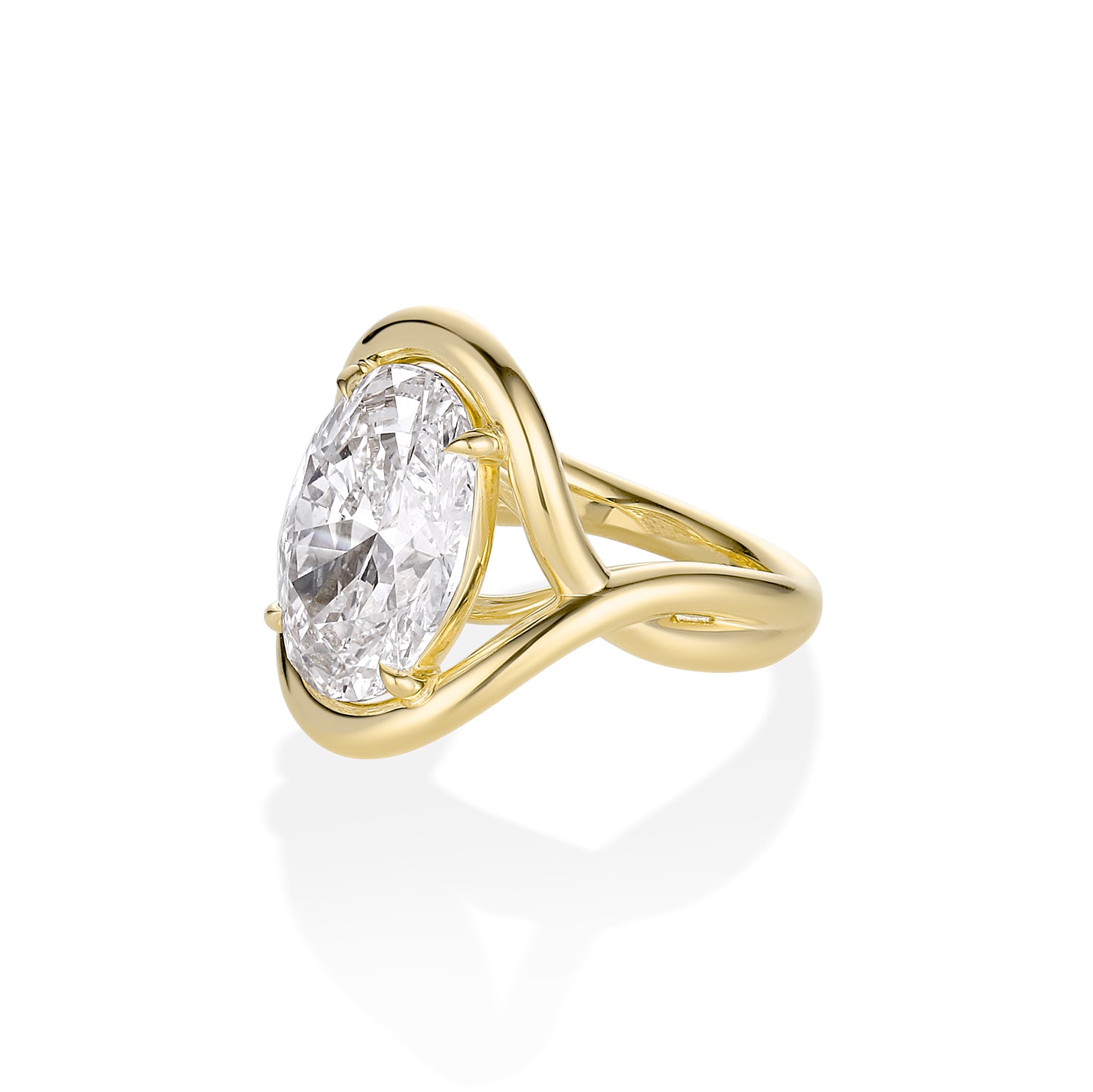 Marrow x Sammi Florence Engagement Ring side view