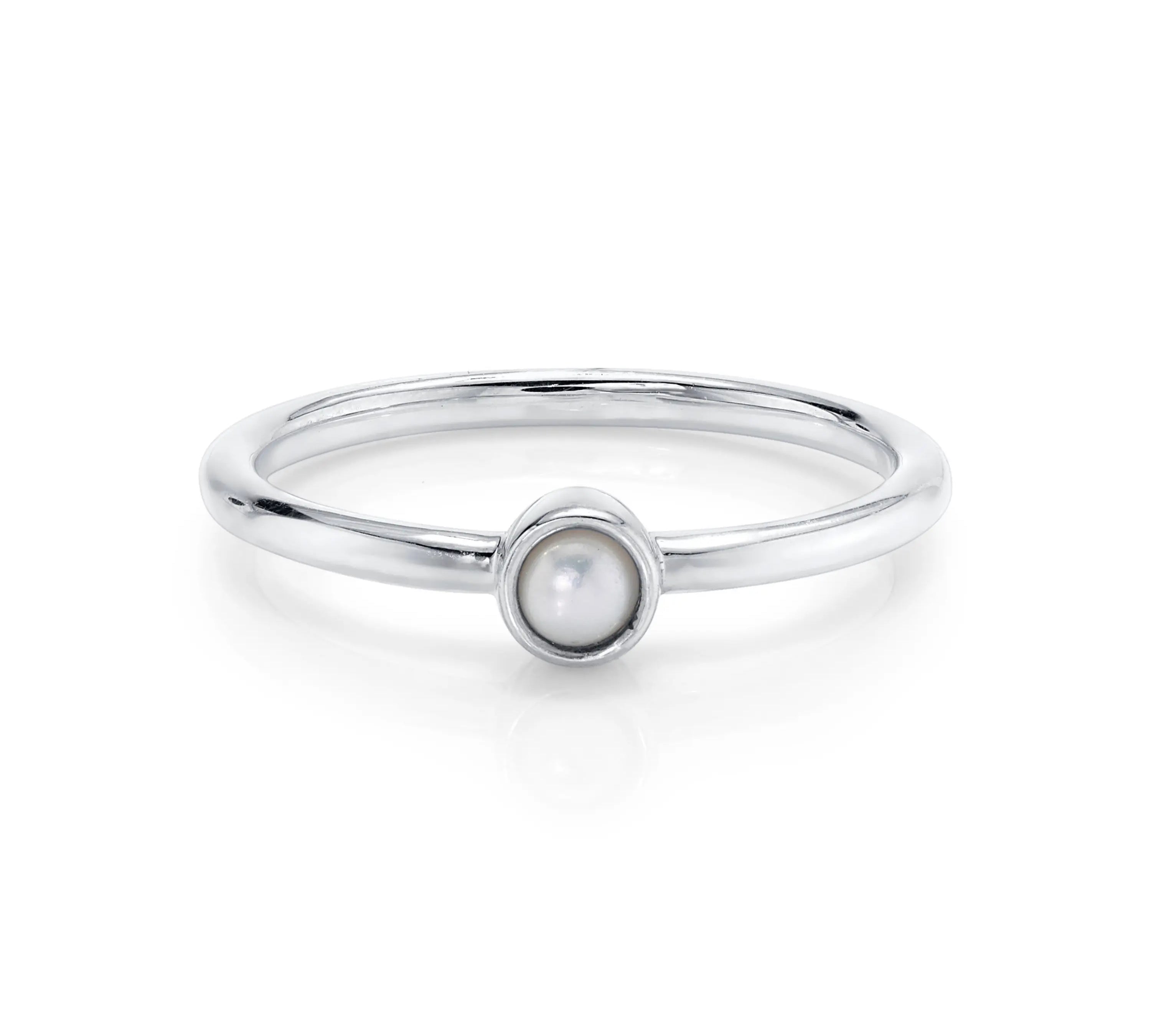 Pearl Sweet Pea Ring