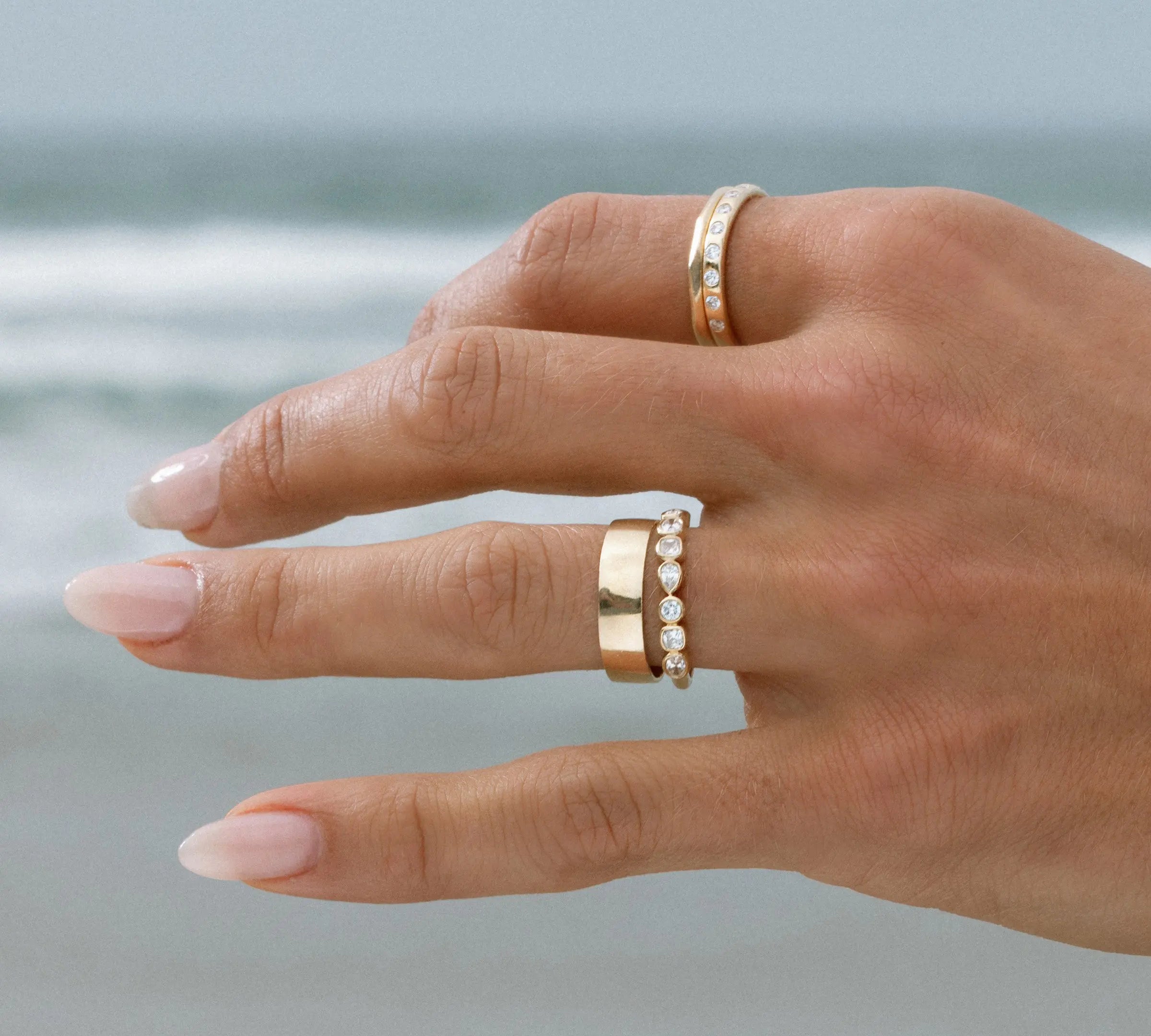 Marrow Fine White Diamond Simple Shapes Band