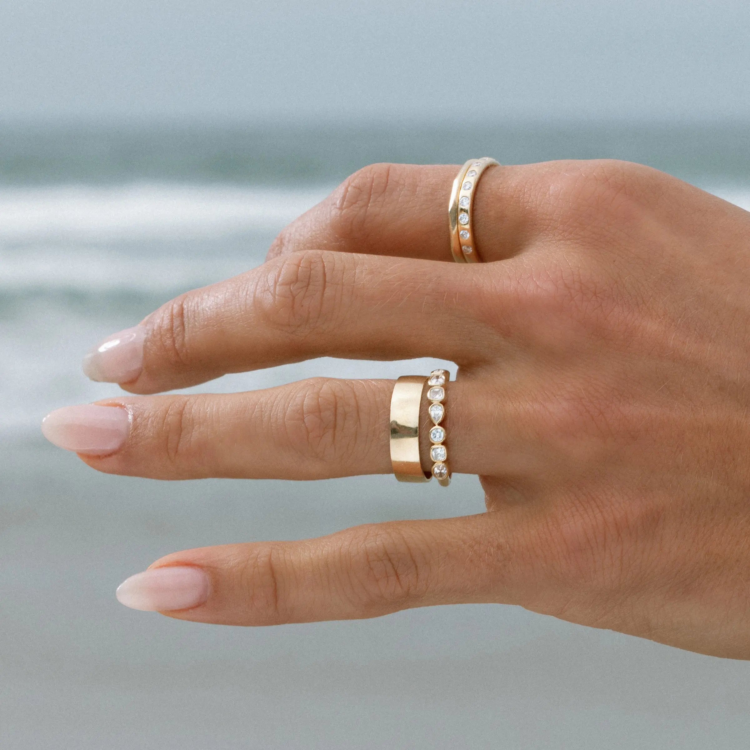 Marrow Fine White Diamond Simple Shapes Band