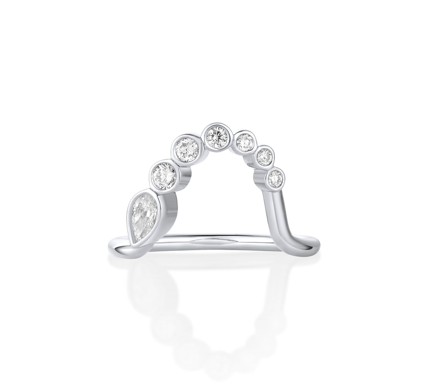 White Diamond Lou Wave Band [White Gold]