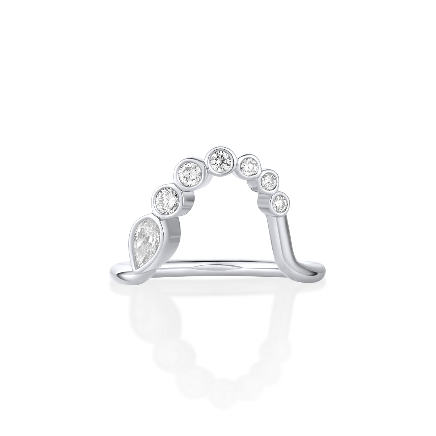 White Diamond Lou Wave Band [White Gold]