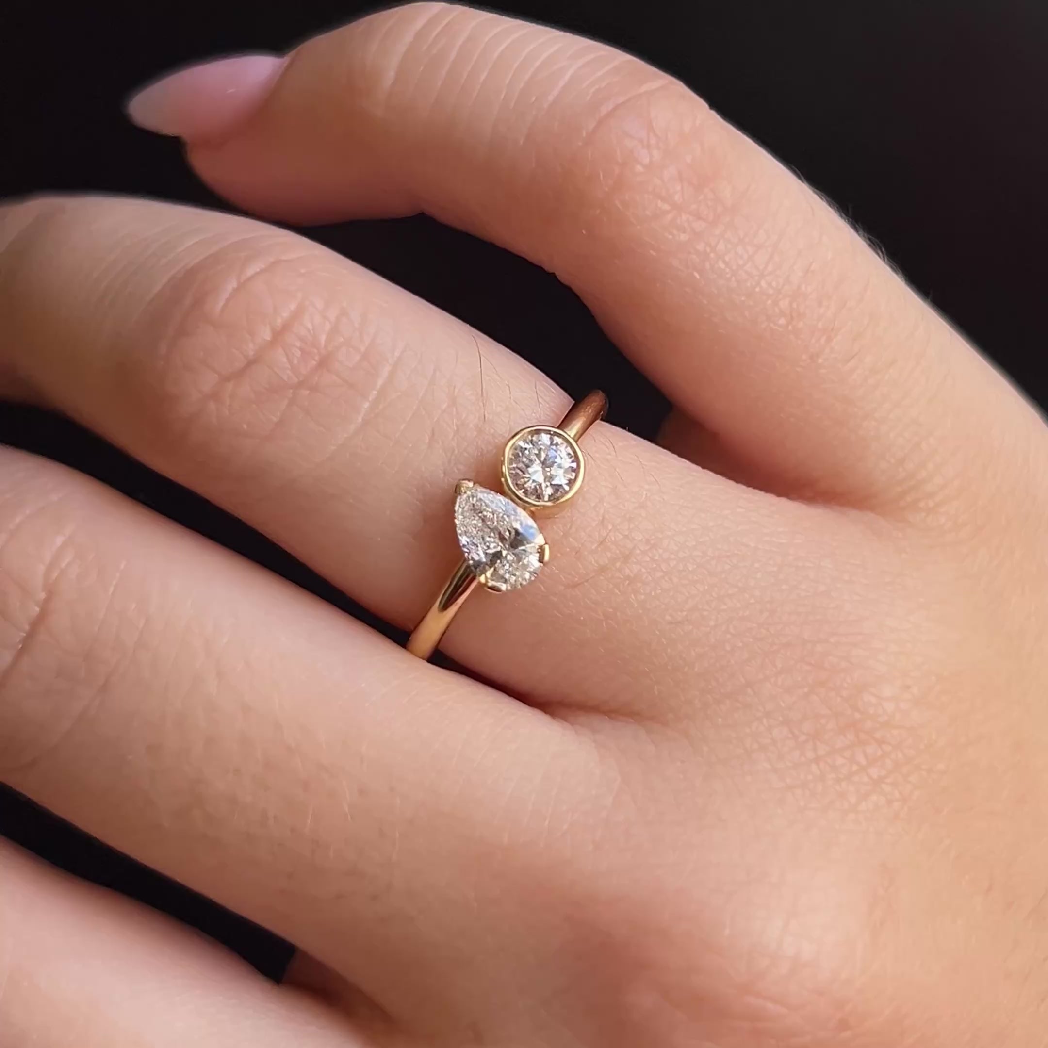 0.48ct Pear Shape Diamond and 0.22ct Round Diamond Chloe [on hand]