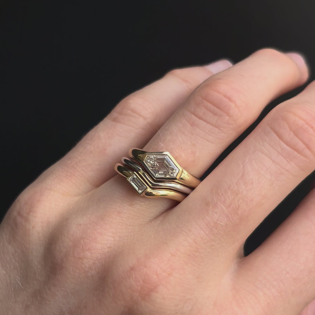 1.50ct Diamond Lozenge Diamond with Baguette Tracer Band and Plain Tracer Band [on hand]