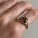 2.79ct Spinel Bezel Pinky Ring [on hand]