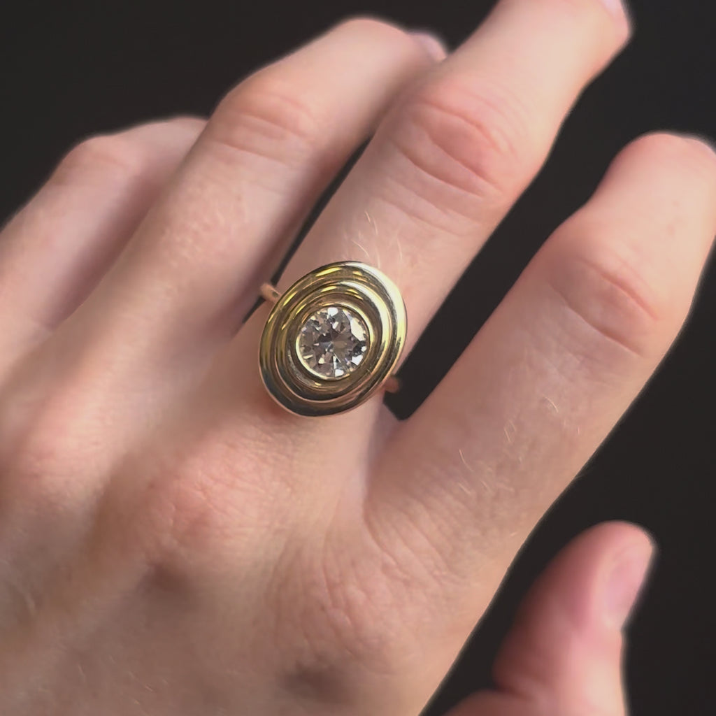 1.26ct Diamond In-Orbit Ring [on hand]