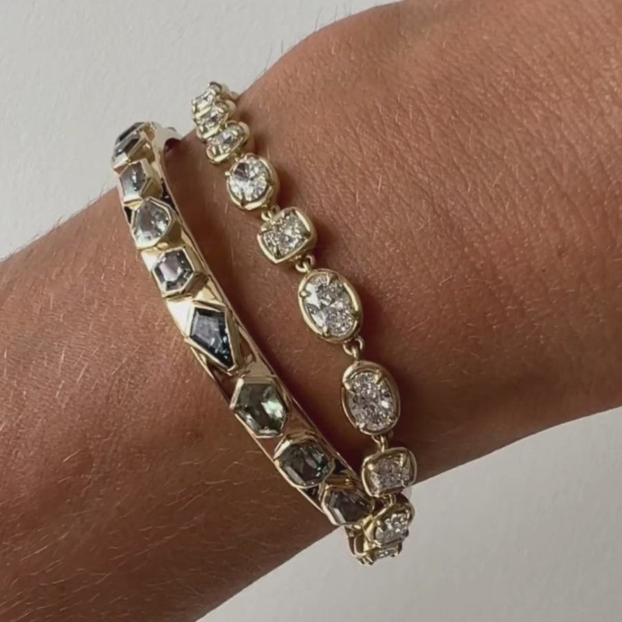 Video of Lisse Tennis Bracelet on wrist