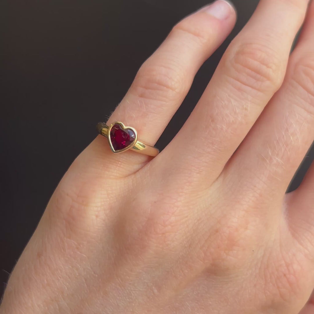 1.51ct Rhodolite Garnet Heart Ring [on hand]