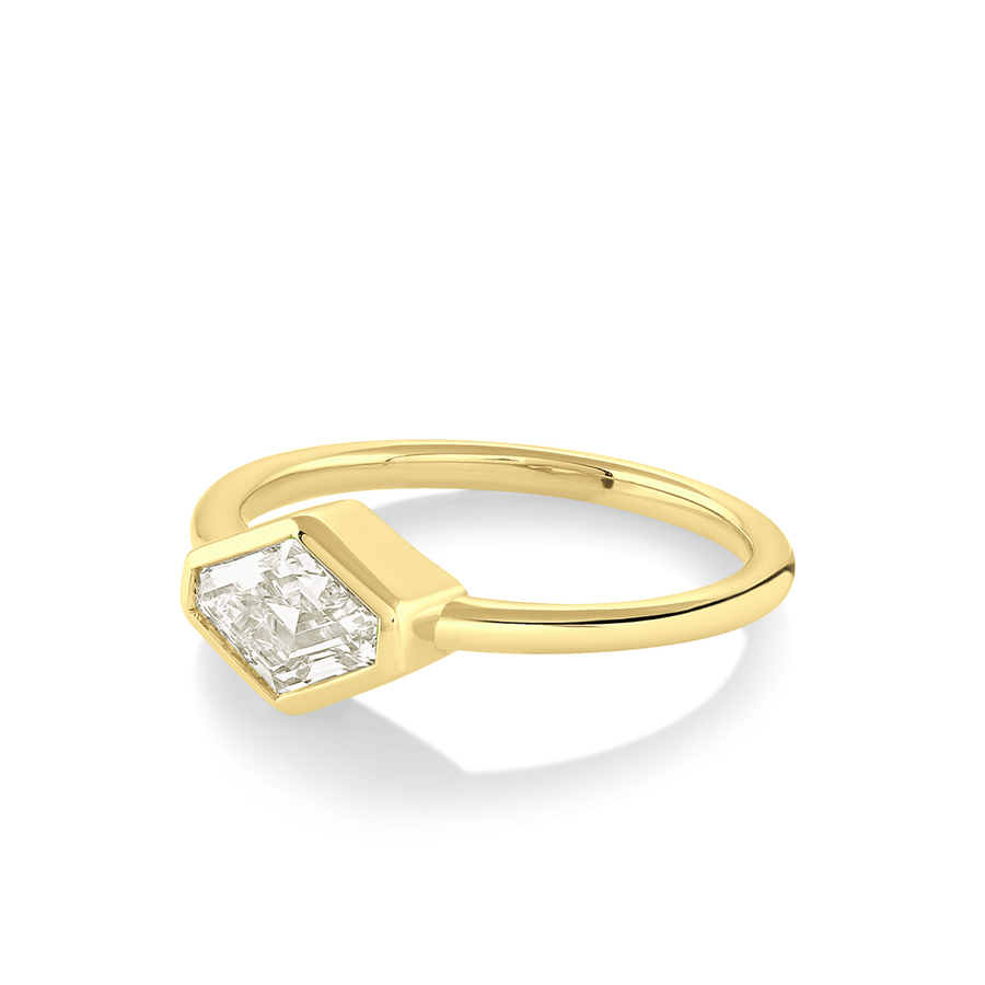 Marrow Fine Jewelry Lozenge Diamond Bezel Ring [Yellow Gold]