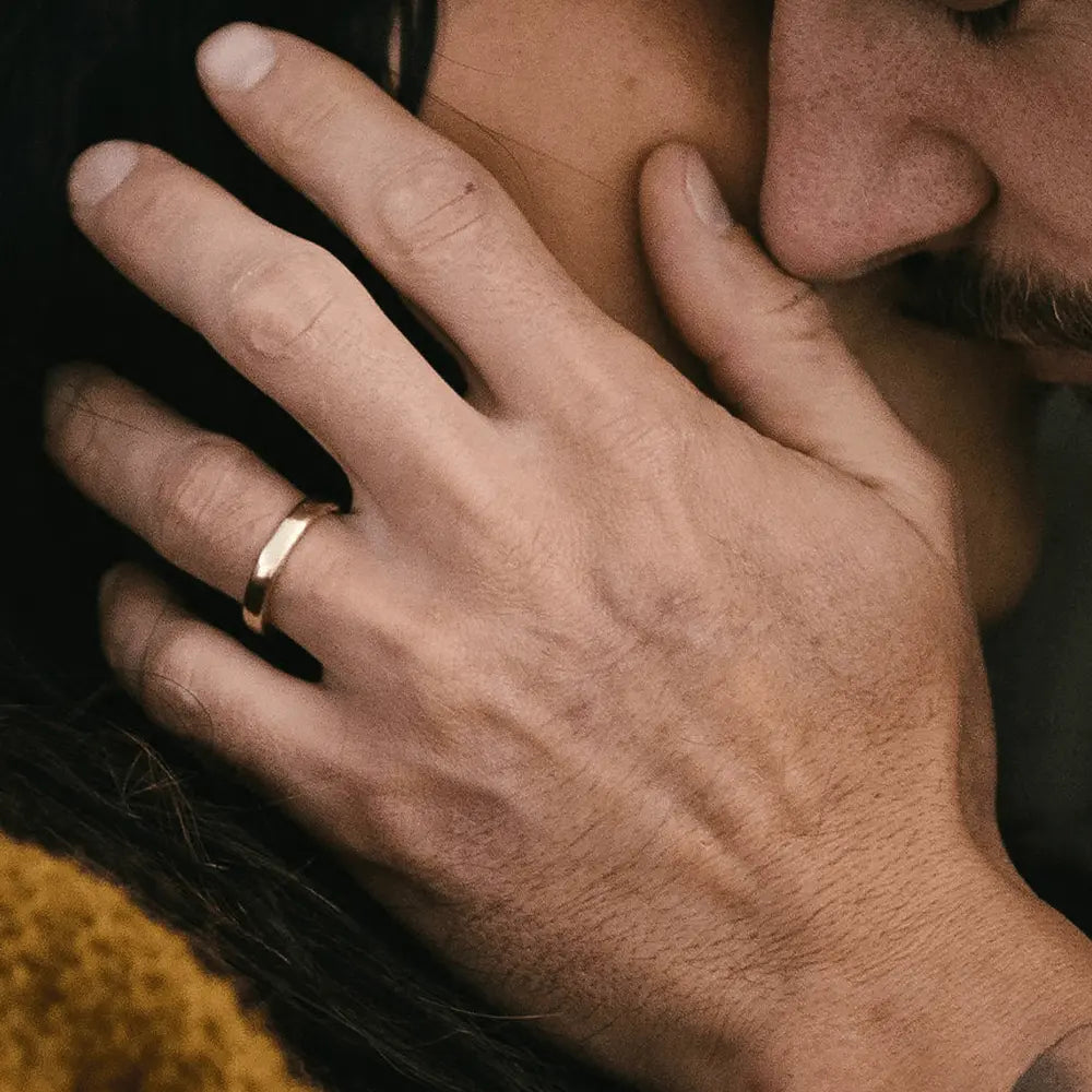 Famous mens wedding bands deals