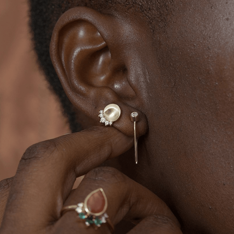 Marrow Fine Jewlery Circular Gold White Diamond Stud Earrings [Yellow Gold]