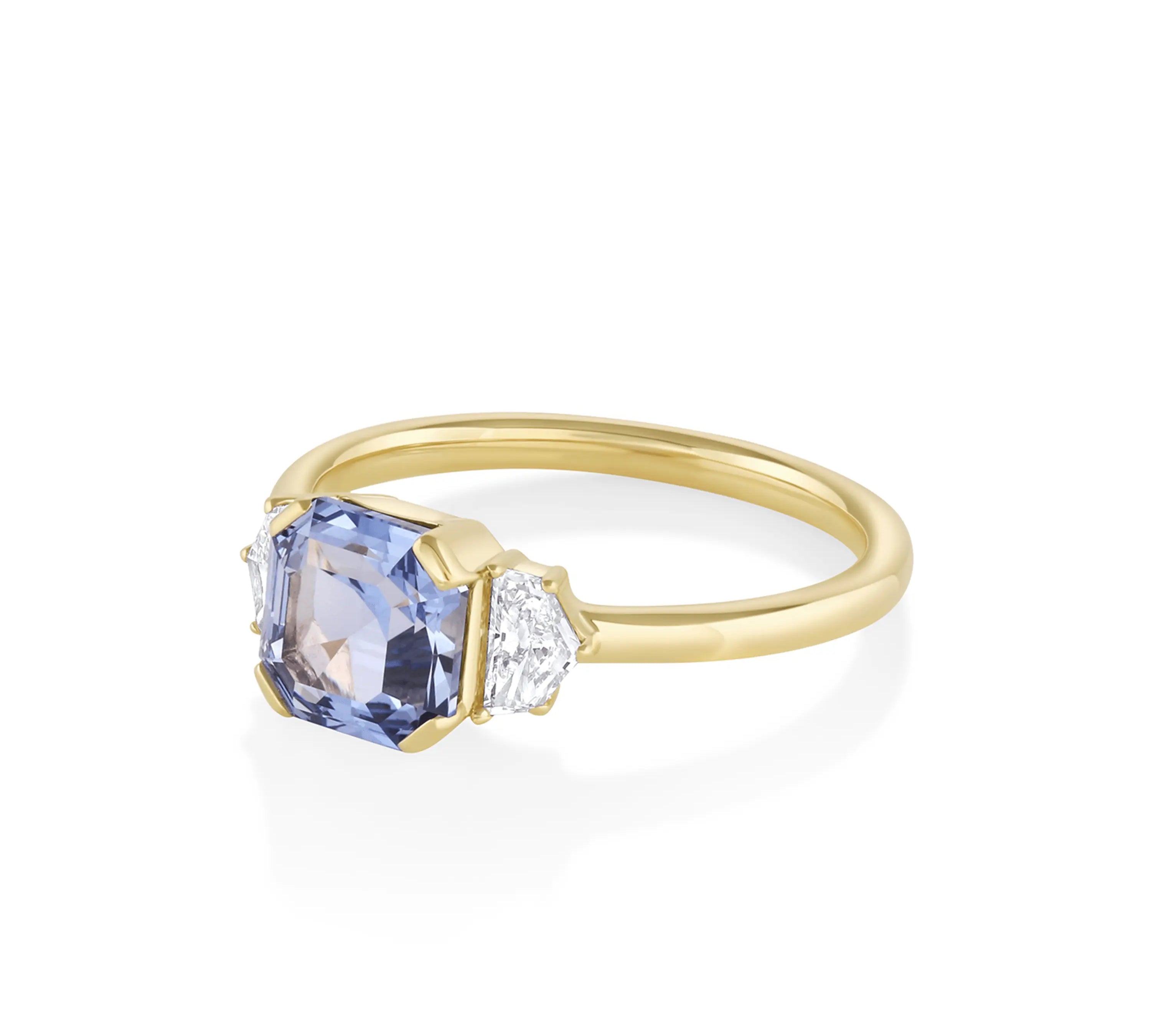 [yellow gold]