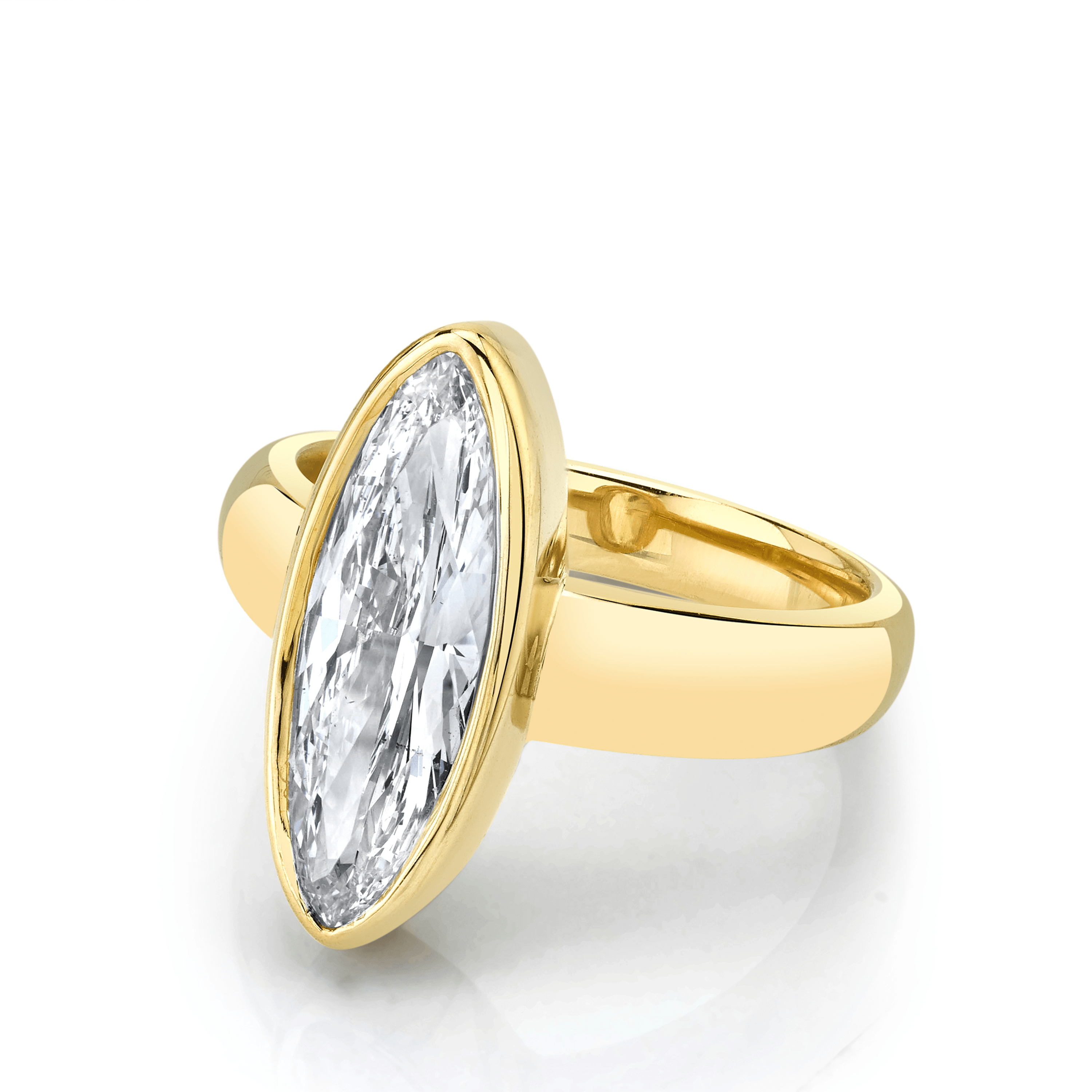 Marrow Fine Jewelry Moval Bezel Ring