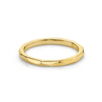 Marrow Fine Jewelry Hand-Carved Geometric Accent Everyday Gold Stacking Band [Yellow Gold]