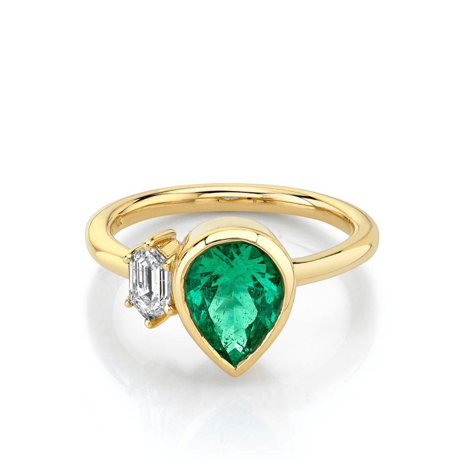 Marrow Fine Jewelry Emerald White Diamond Bezel Set Toi Et Moi Ring [Yellow Gold]