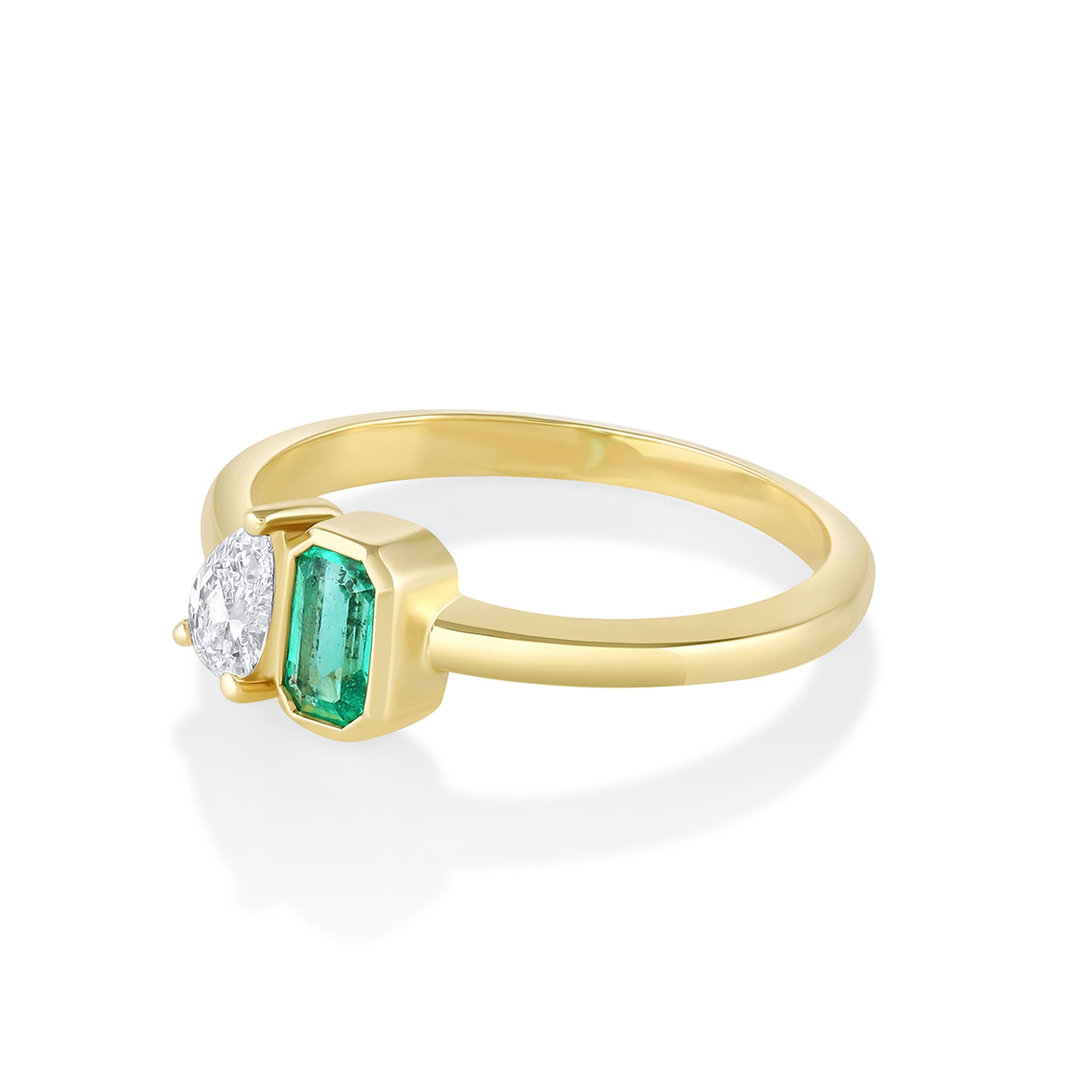 Marrow Fine Jewelry Minuette Collection Clementine Emerald and White Diamond Toi et Moi Engagement Ring